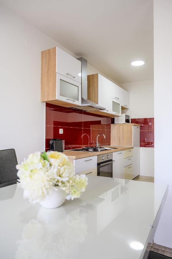 Apartment Tina Ploce  Exteriér fotografie