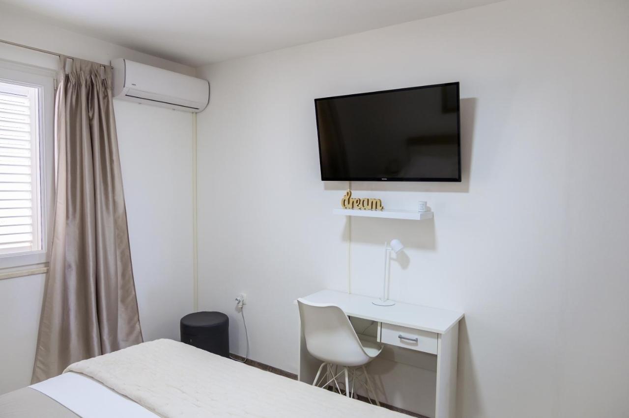 Apartment Tina Ploce  Exteriér fotografie