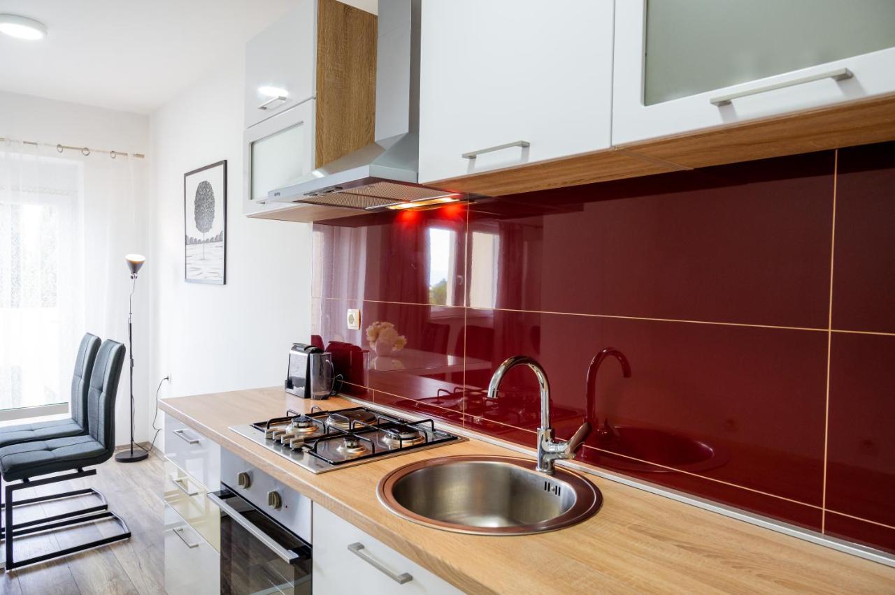 Apartment Tina Ploce  Exteriér fotografie