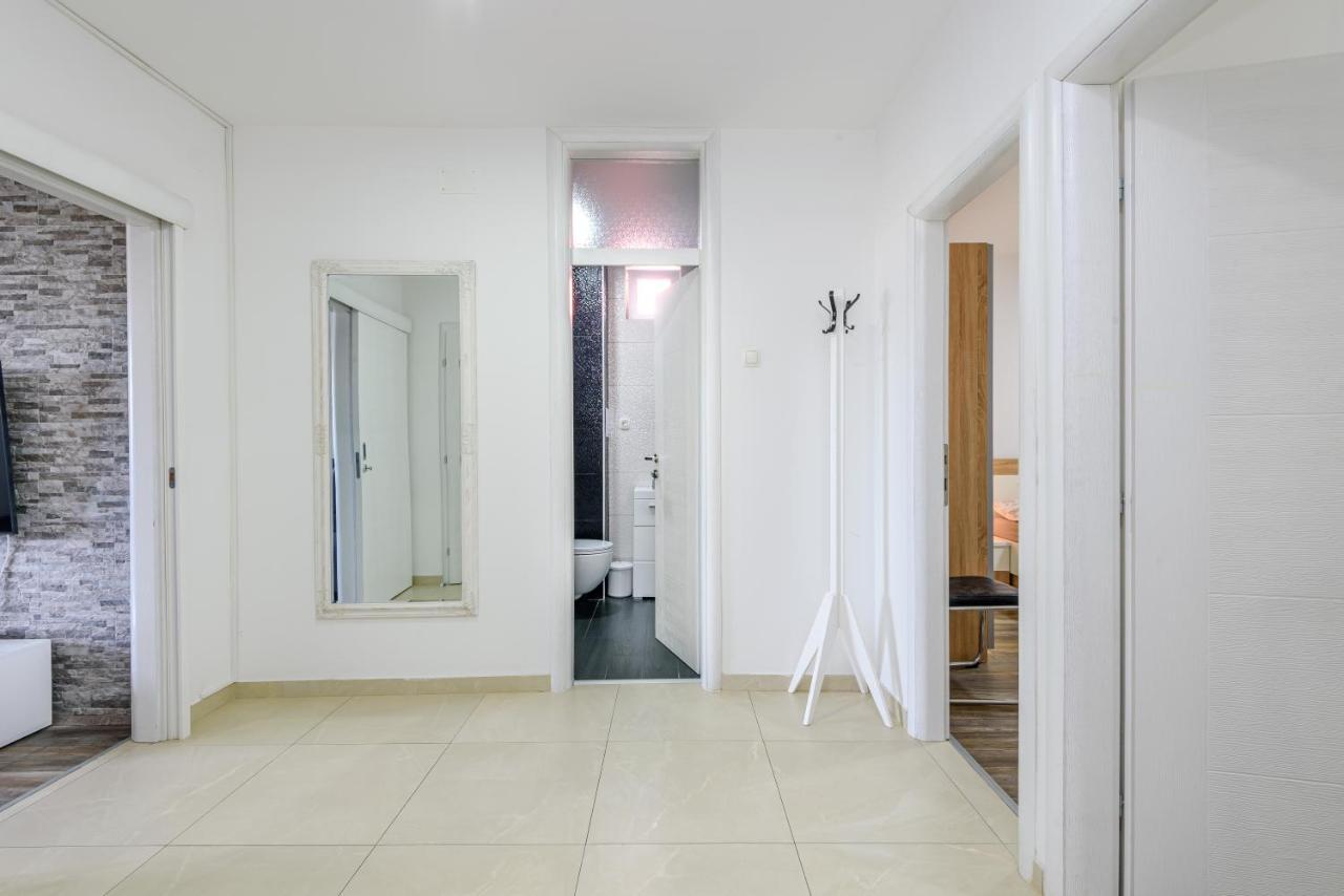 Apartment Tina Ploce  Exteriér fotografie
